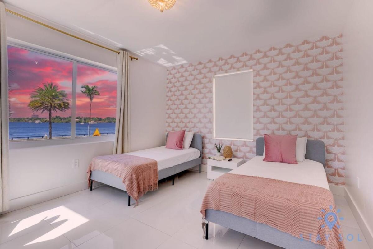 Free Parking, Bay View, Pool, Step To Beach ฮอลลีวูด ภายนอก รูปภาพ